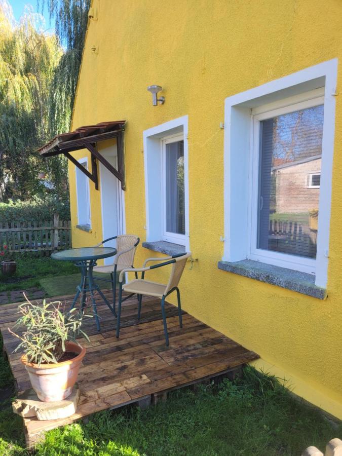 Haus Evelynchen Apartment 1 Deutschhof Fehrbellin Exterior foto